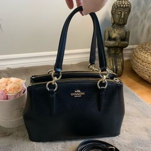 Small Coach satchel. Super cute!